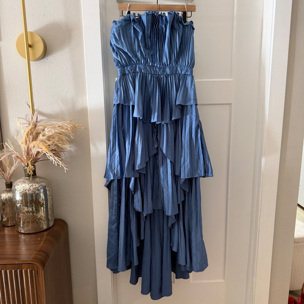 AMUR Janey Midi Dress Blue Pleated Tiered Ruffle Strapless Size 10 Wedding Guest